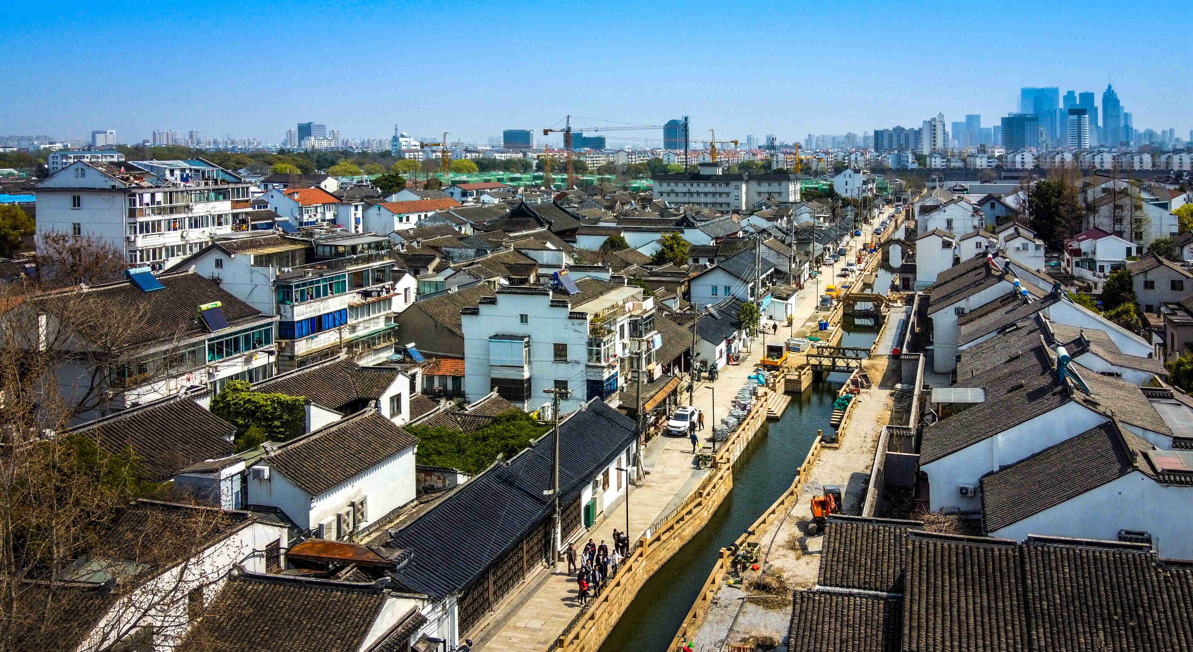 0G2455349_0.jpg 0G2455349_0.jpg