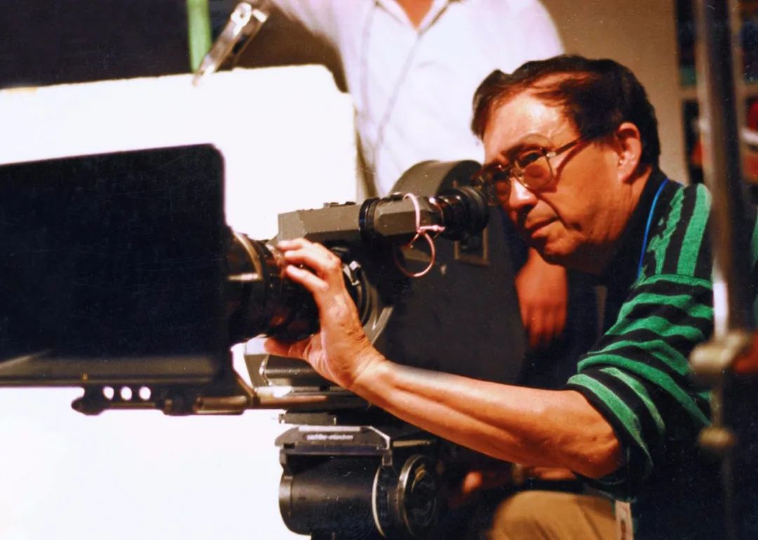 谢晋1.jpg 谢晋1.jpg