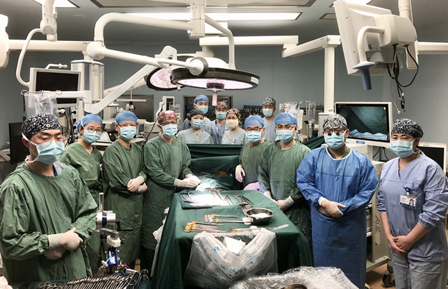 内 专家合影_副本.jpg 内 专家合影_副本.jpg