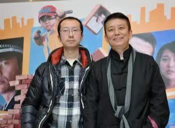 2027297740.jpg 2027297740.jpg