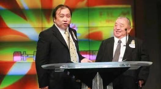 428121371.jpg 428121371.jpg