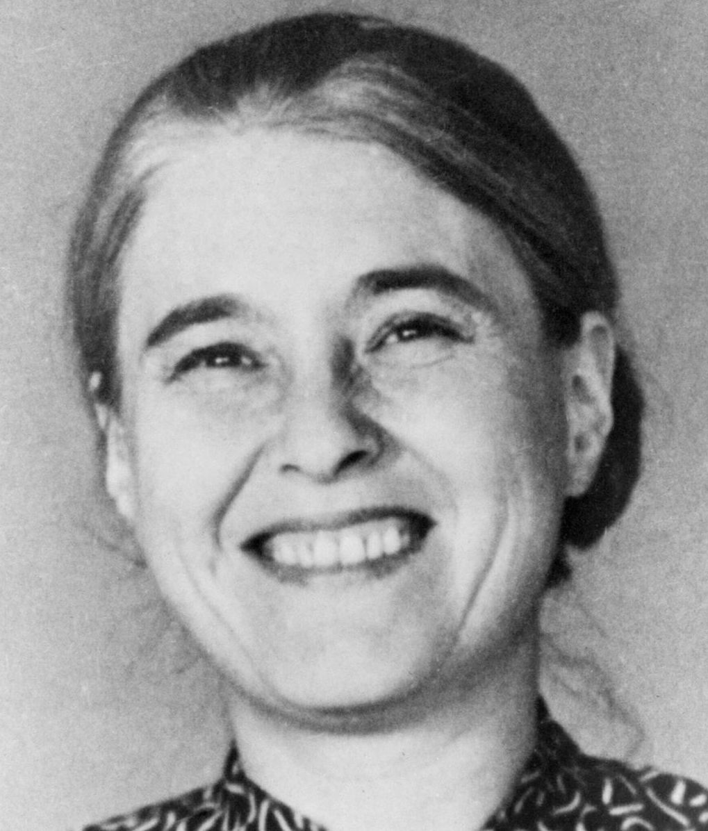 安娜·西格斯_副本.jpg 安娜·西格斯_副本.jpg