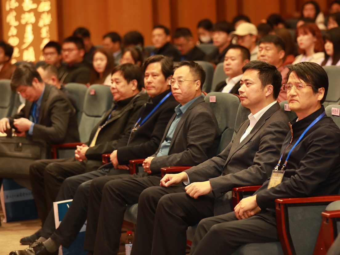 40869863.jpg 40869863.jpg