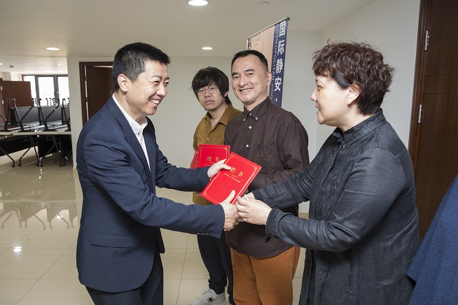 BW9P3081.jpg BW9P3081.jpg