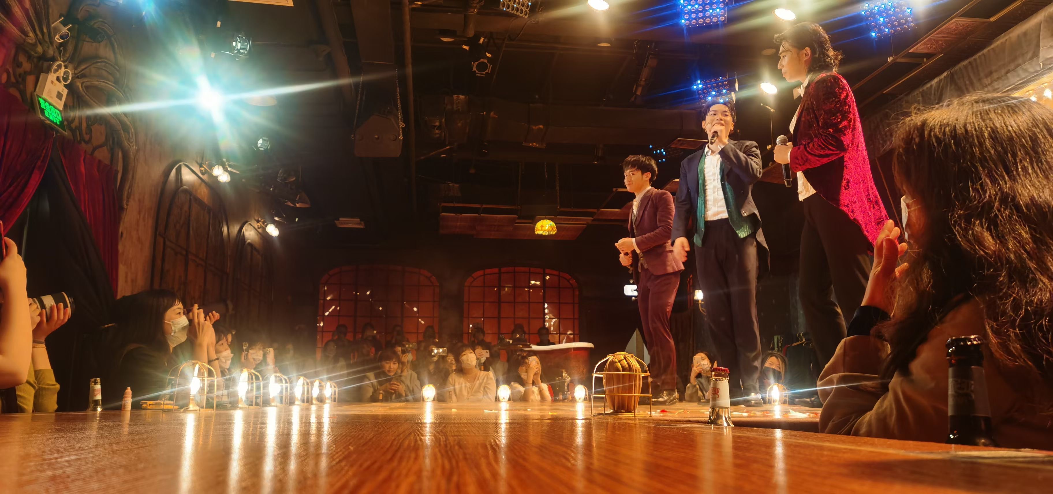 1898676413.jpg 1898676413.jpg