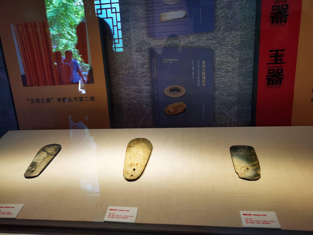 76ec1317d88f41b09925746f1d1f9cf3.jpg 76ec1317d88f41b09925746f1d1f9cf3.jpg