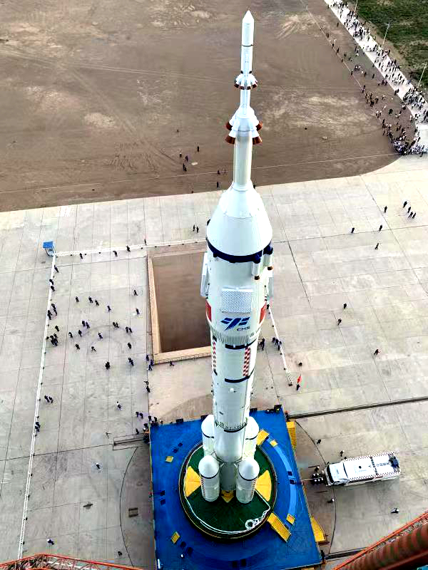 1835511755.jpg 1835511755.jpg