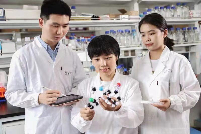 1317181299.jpg 1317181299.jpg