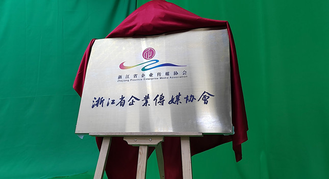 内 8b1f1b8f17ef_副本.jpg 内 8b1f1b8f17ef_副本.jpg