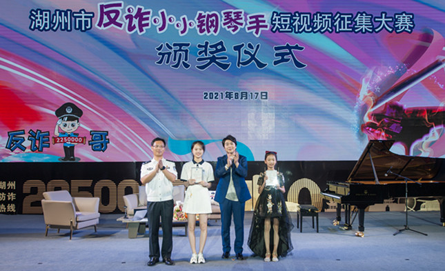 内  f6e84b44107efea_副本.jpg