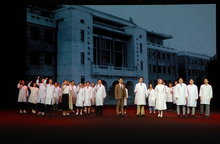 屏幕快照 2021-10-10 下午5.02.56.png 屏幕快照 2021-10-10 下午5.02.56.png