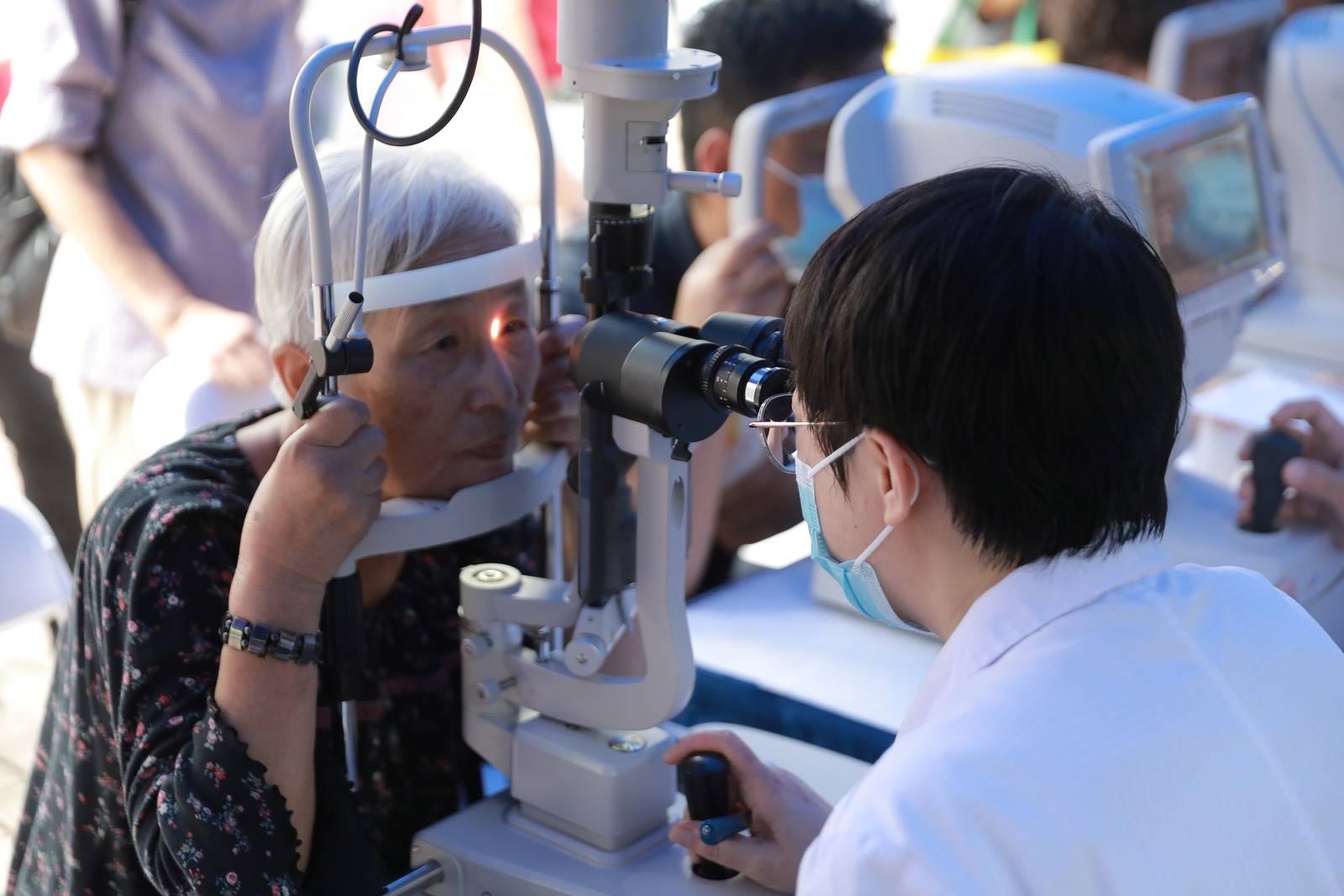 1960137644.jpg 1960137644.jpg