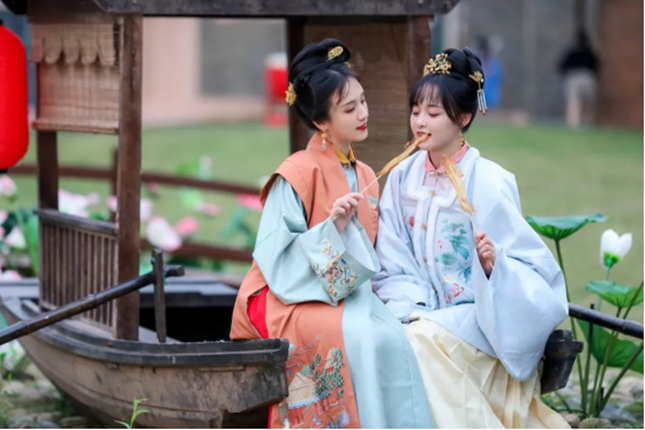 内 c16456d32a4541_副本.png 内 c16456d32a4541_副本.png