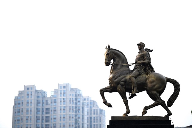 大铜马 2.jpg 大铜马 2.jpg