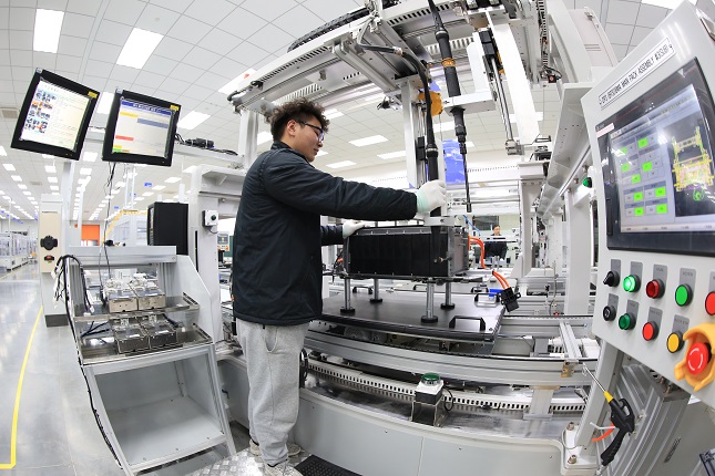 悦达摩比斯新能源电池生产线.jpg 悦达摩比斯新能源电池生产线.jpg