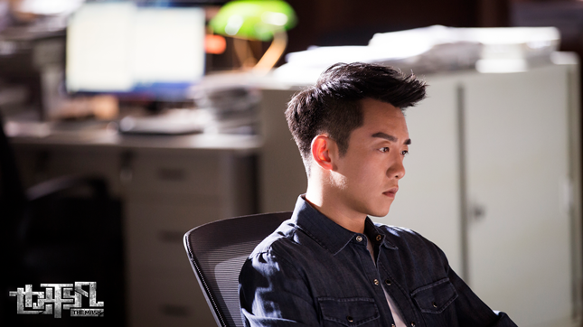 郑恺饰演季凡 (1)_副本.png