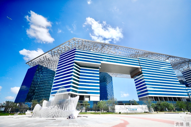 big (3).jpg big (3).jpg