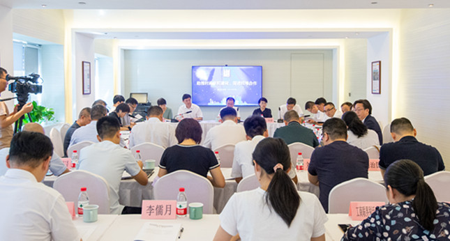 内 84404612e380c01_副本.jpg 内 84404612e380c01_副本.jpg