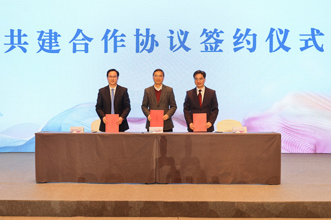 内4d733a2edd5478b_副本.jpg 内4d733a2edd5478b_副本.jpg