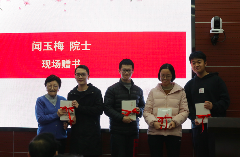 屏幕快照 2022-01-07 下午6.32.52.png 屏幕快照 2022-01-07 下午6.32.52.png