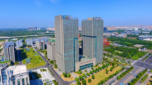 05、大数据产业园 .jpg 05、大数据产业园 .jpg