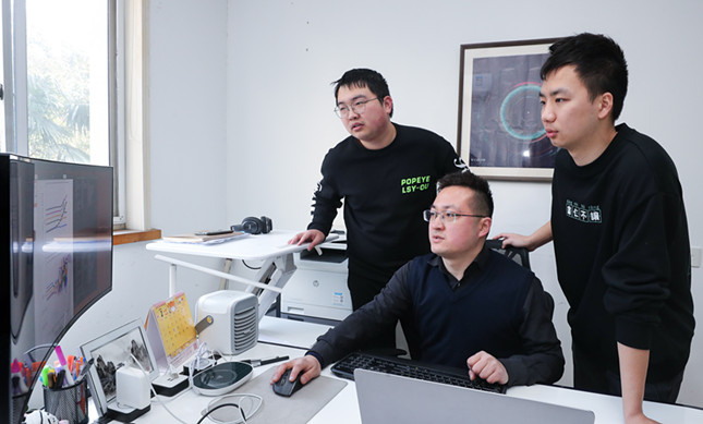 内 f4371d5a5511_副本.jpg 内 f4371d5a5511_副本.jpg