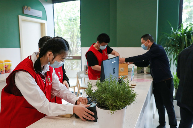 内 c4a89e1a6b2_副本.jpg 内 c4a89e1a6b2_副本.jpg