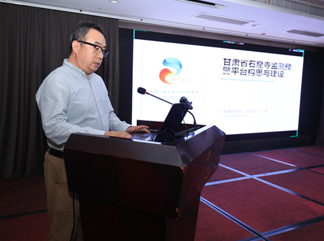 nei 心主任王小伟 _副本.jpg nei 心主任王小伟 _副本.jpg