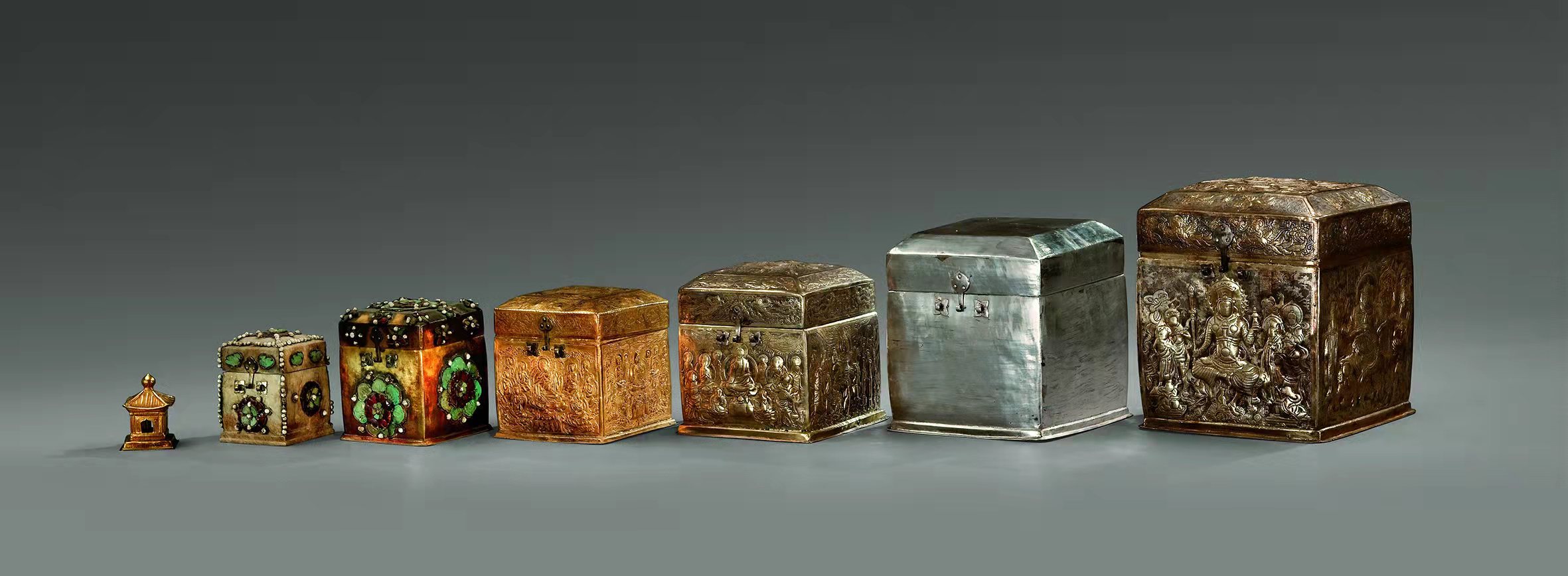 907813456.jpg 907813456.jpg