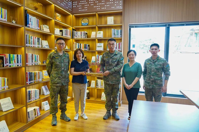 内 31102406_副本.jpg 内 31102406_副本.jpg