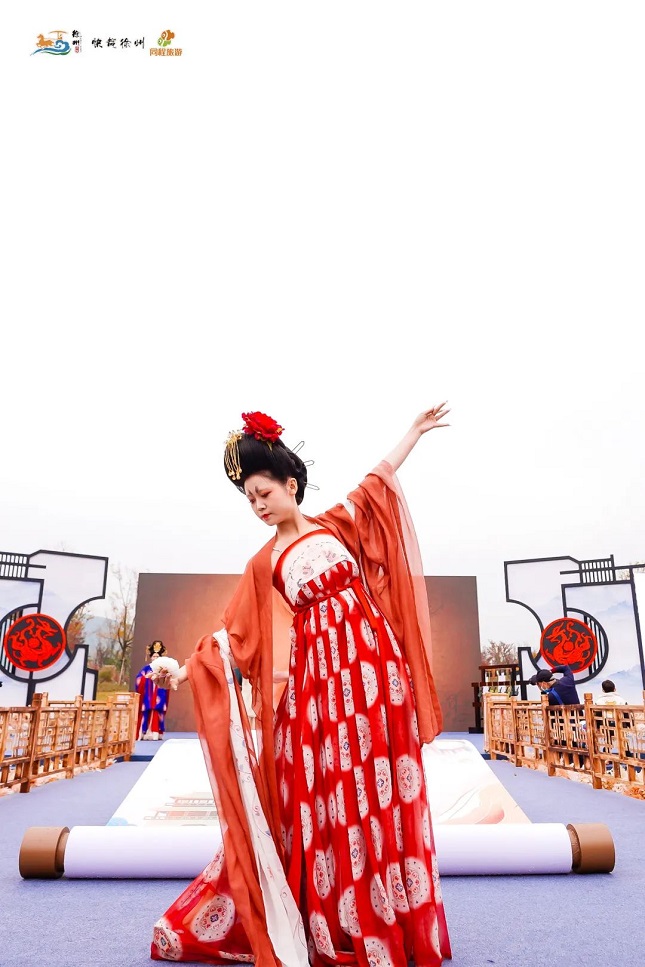 汉服5.jpg 汉服5.jpg