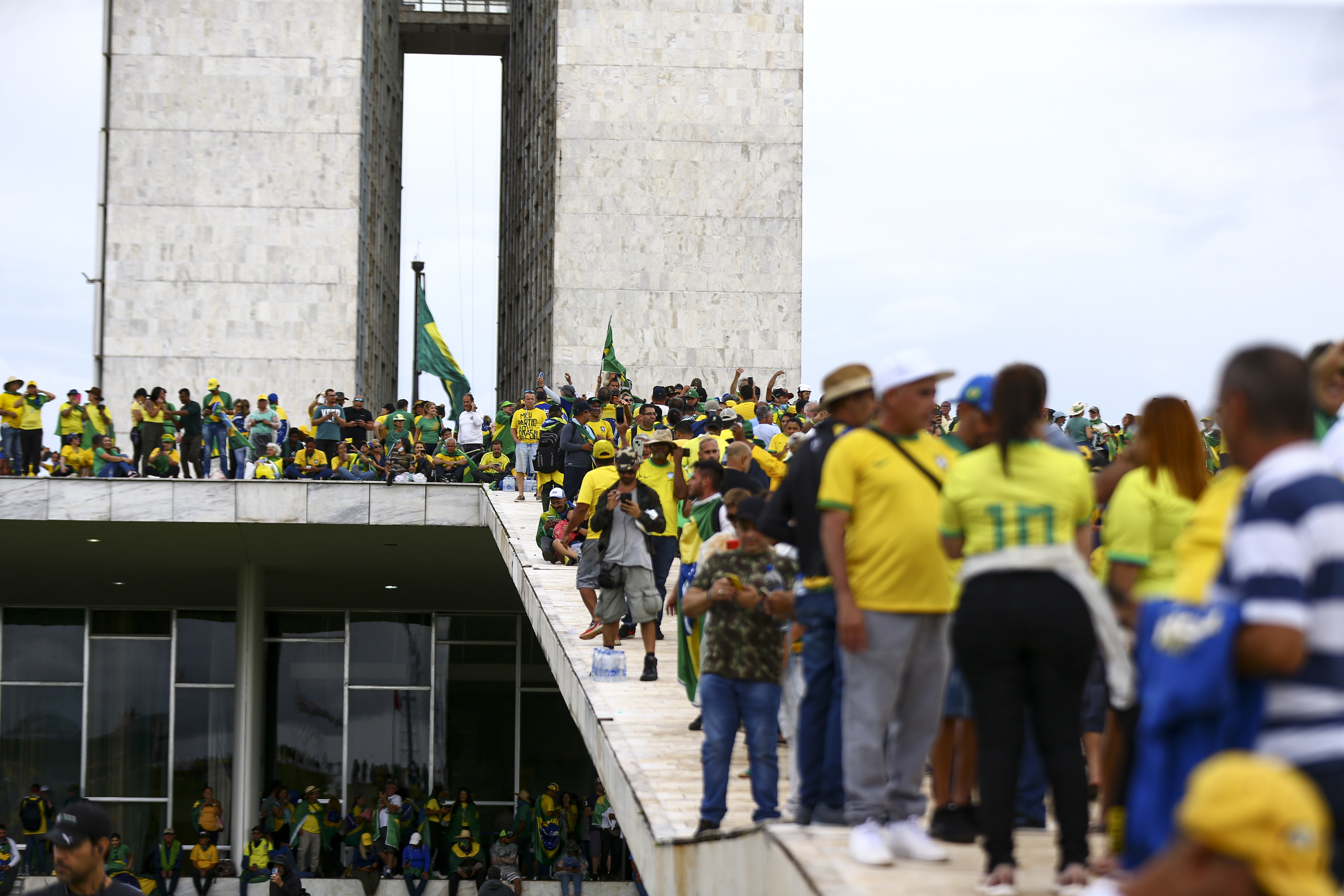 （国际）巴西政府重新控制联邦政治核心区(5939068)-20230110024005.JPG