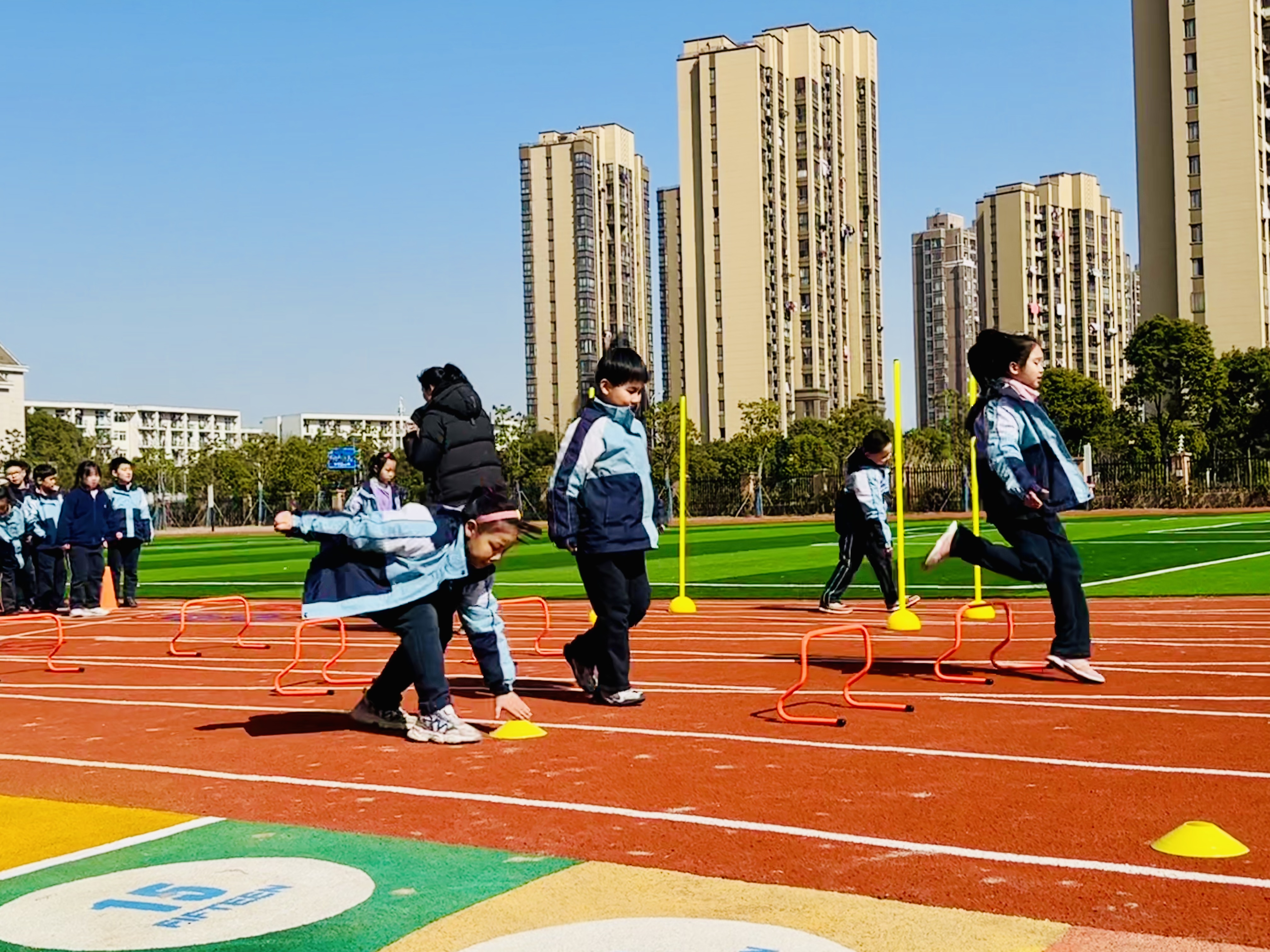 12.pic_hd.jpg 12.pic_hd.jpg