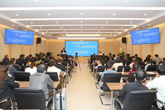 内 aee166a596800617_副本.jpg