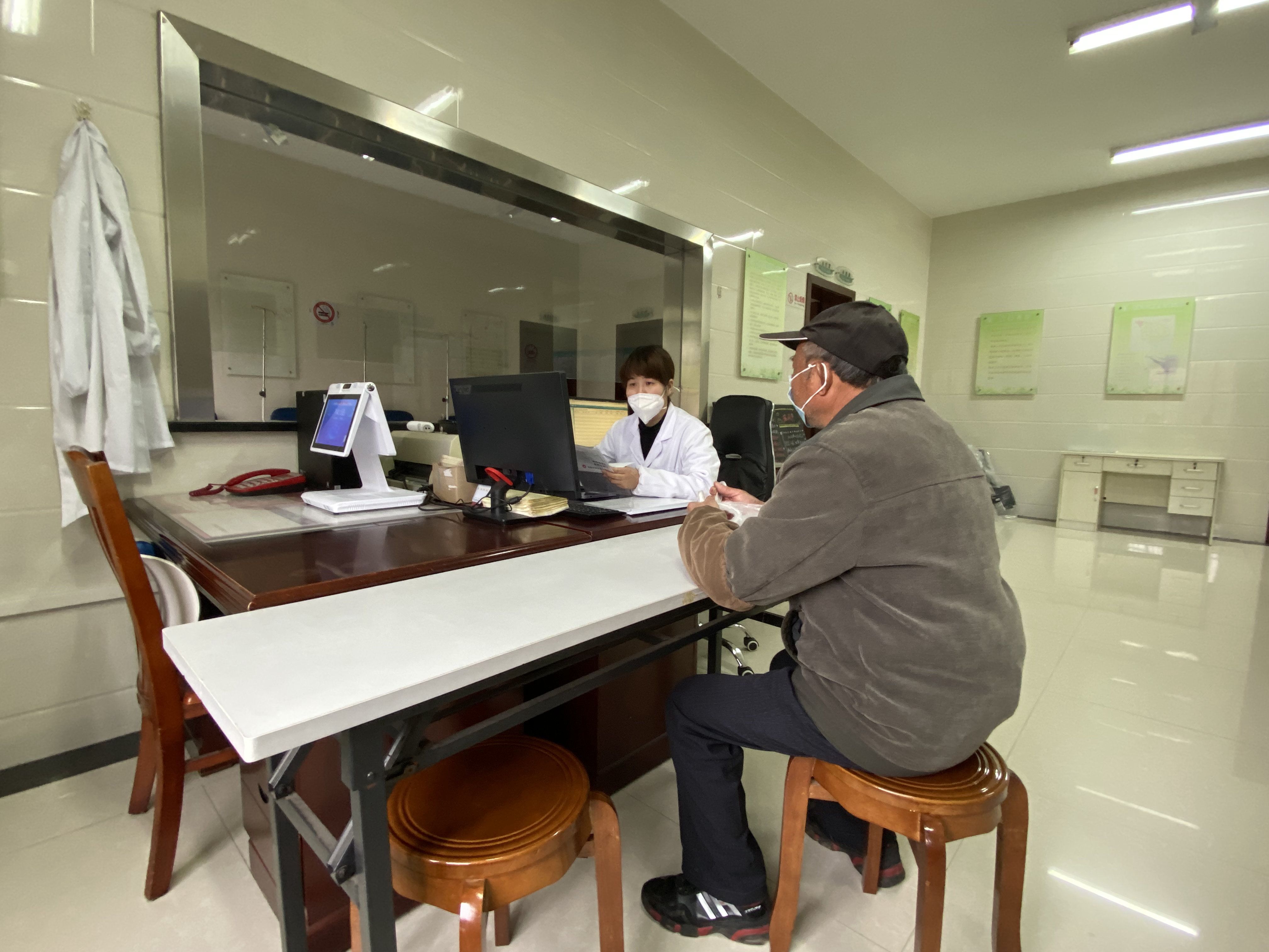 村卫生室诊疗 (2)_副本.jpg 村卫生室诊疗 (2)_副本.jpg