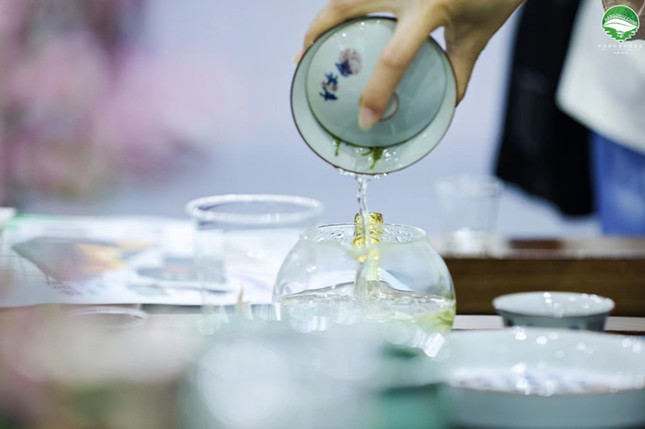 内 447e2ffe52be527_副本.jpg 内 447e2ffe52be527_副本.jpg