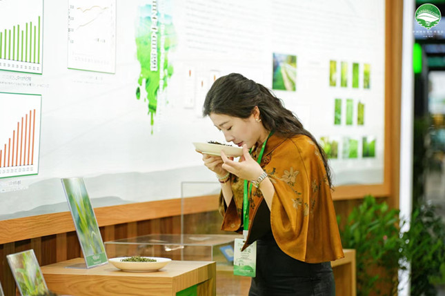 内 e6b7ca6fbdb3b31_副本.jpg 内 e6b7ca6fbdb3b31_副本.jpg