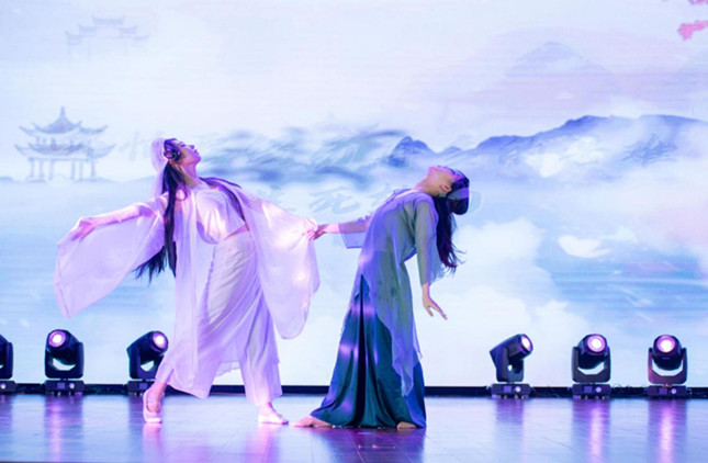 nie 6449adbd8d2b_副本.jpg nie 6449adbd8d2b_副本.jpg