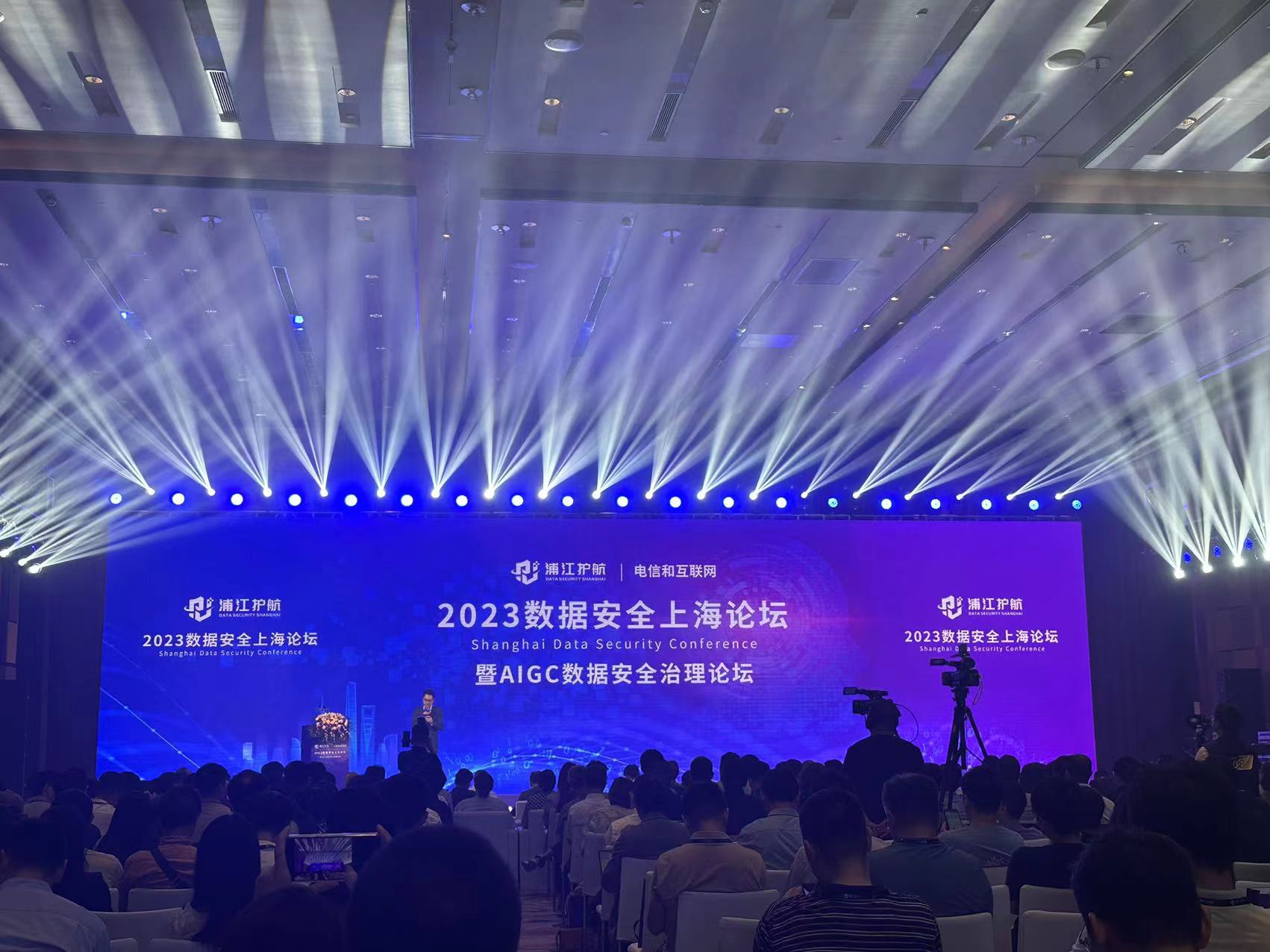 254e82415ab72f4b55097c7709a8d45.jpg 254e82415ab72f4b55097c7709a8d45.jpg