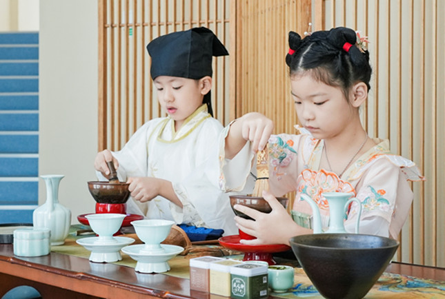 nie 4164903ab_副本.jpg nie 4164903ab_副本.jpg