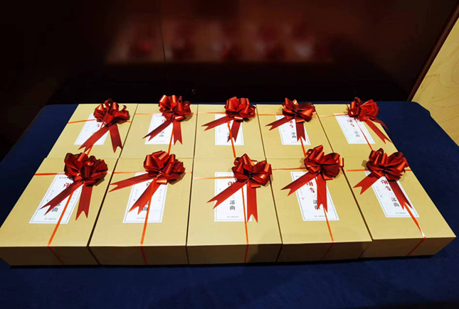 nie ab3164_副本.jpg nie ab3164_副本.jpg